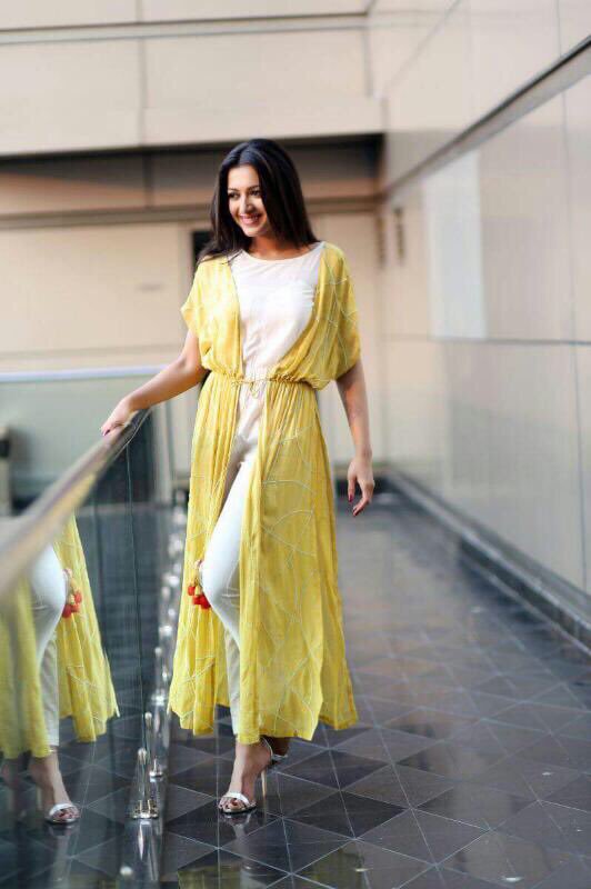 Catherine Tresa Super Hot Pics Of Indian Actresses 12