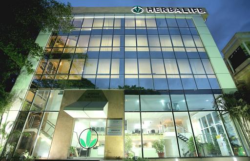 Nutrition industry: Global nutrition company Herbalife cuts 36% of CEO’s pay