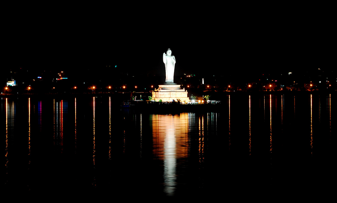 Telangana to develop Hyderabad into a financial hub