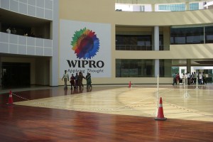 Corporate discrimination: Ex-Employee sues Wipro of Â£1 million.