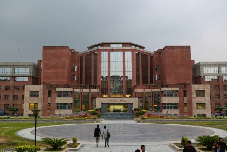 AMITY University to Set up Its Campus in Amaravati