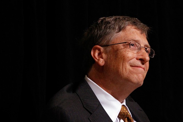 Bill Gates Finds Fault with Apple