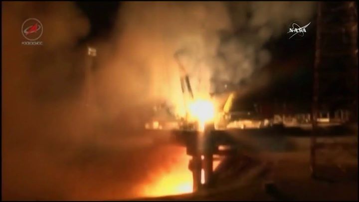 Liftoff! The Russian  #Progress cargo spacecraft successfull…