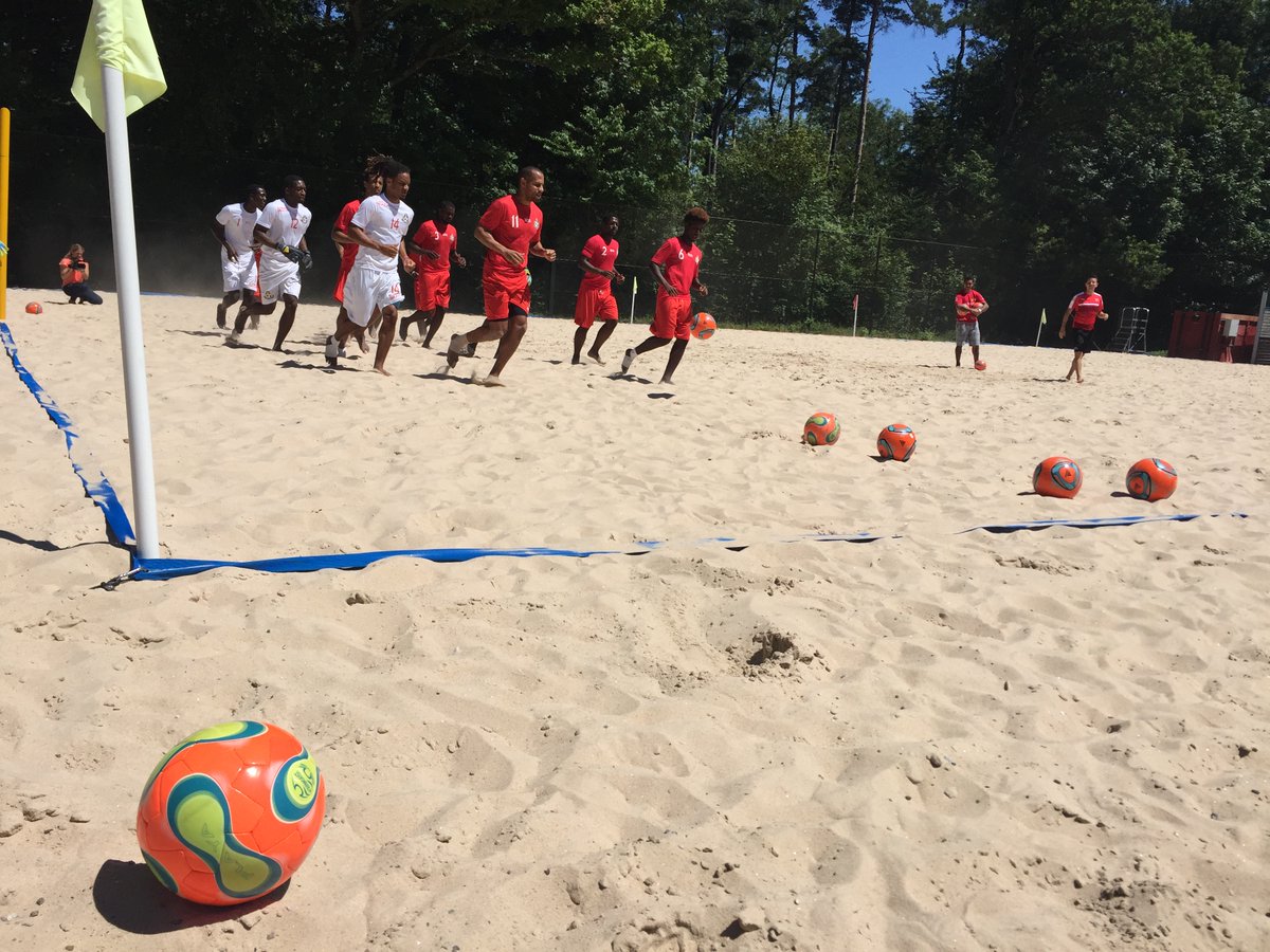 ?? 
Bahamas are already raring to go for the 2017 #BeachWC! They’ve been prepar…