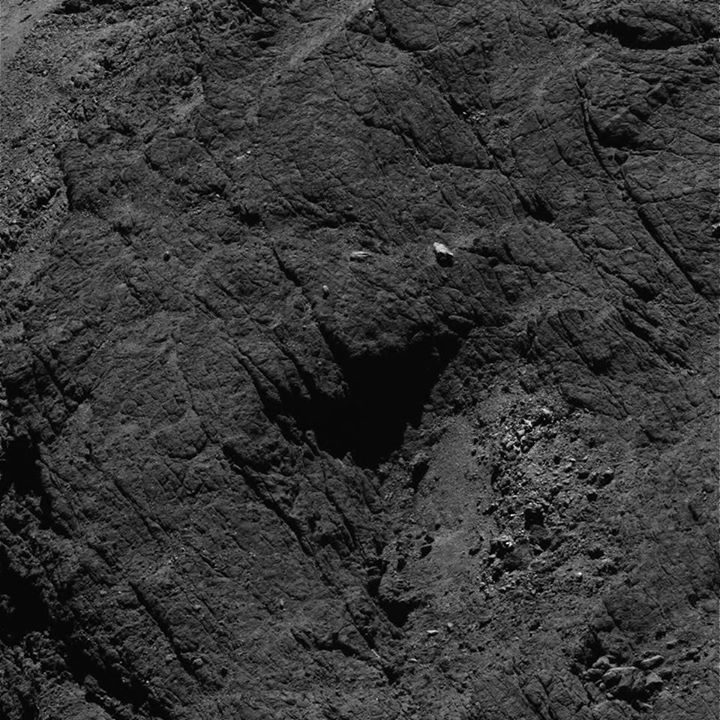 #WHOA! Comet  #67P on 6 August seen by the Rosetta Mission from a distance of 9…