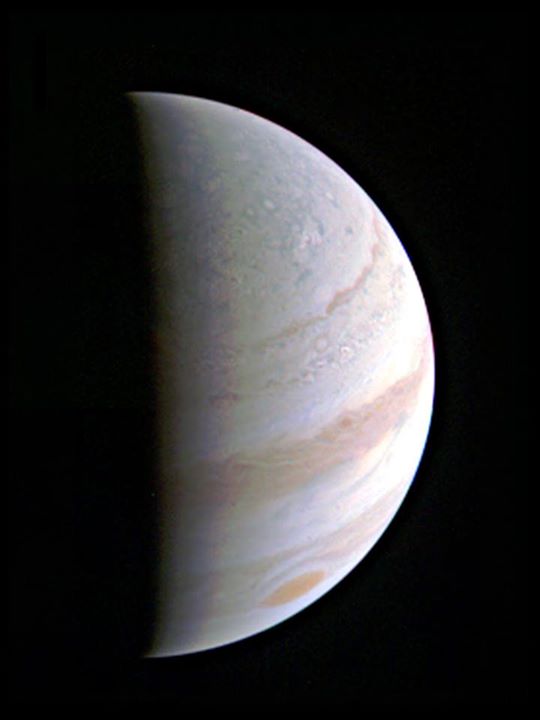 Soaring over Jupiter, NASA’s Juno Mission to Jupiter spacecr…