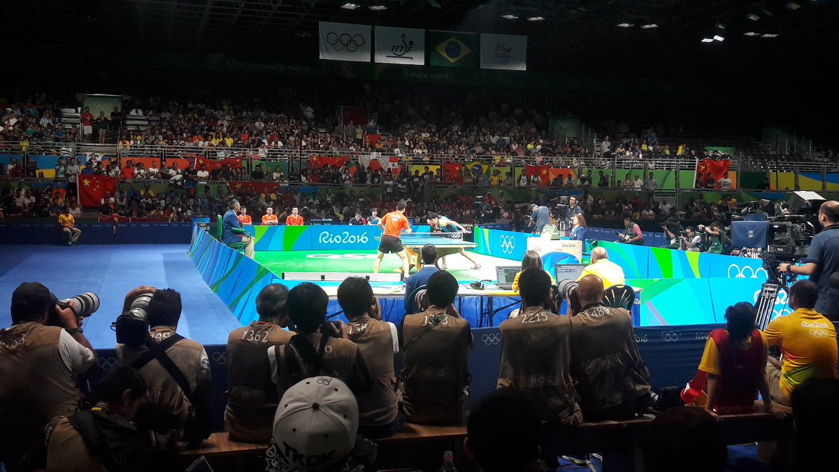 Ma #CHN is up 1- 0 vs Yoshimira #JPN 
#TableTennis #Olympics @ittfworld …