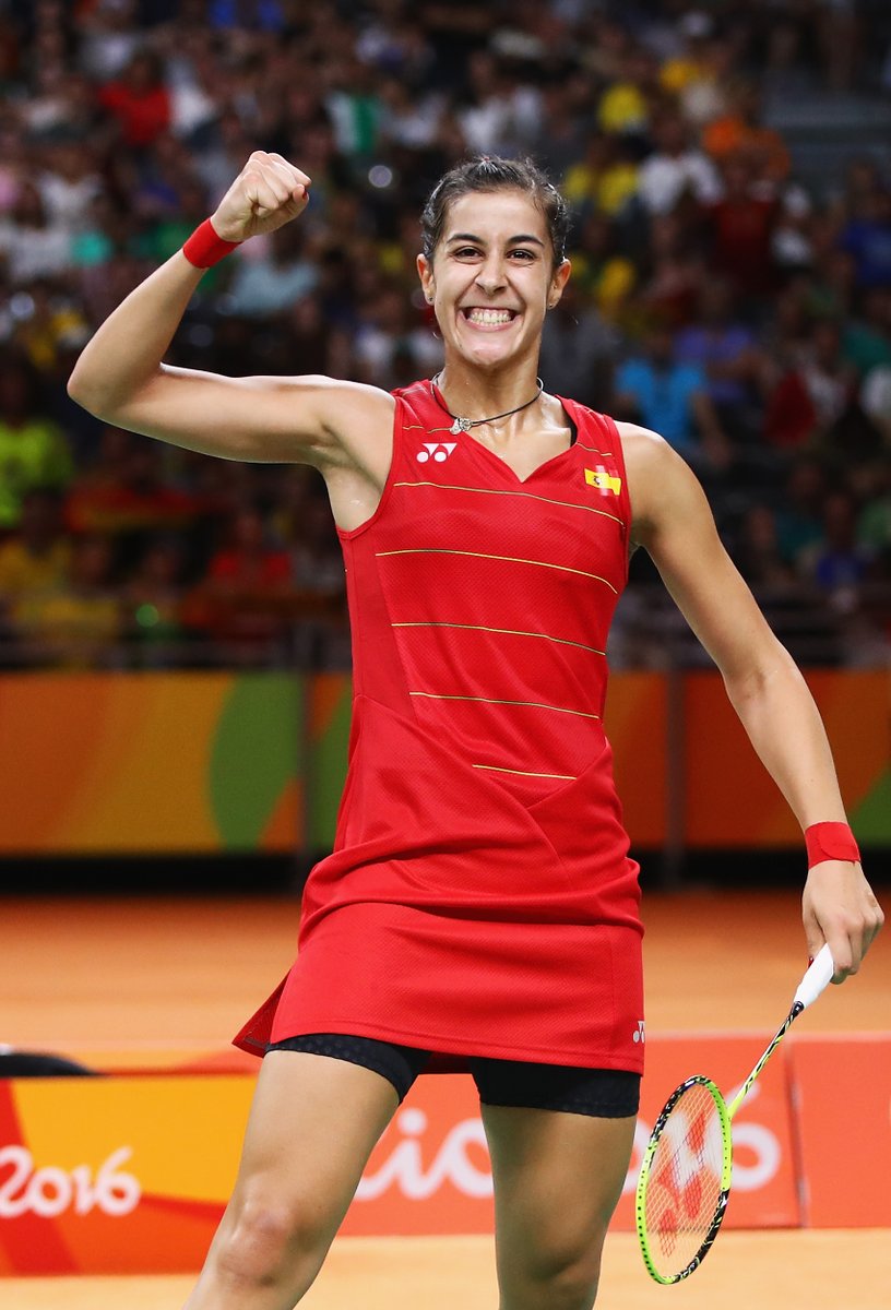 .@caro_marin2 (#ESP) defeats @Pvsindhu1 (#IND) 21-15 in the 3rd game to claim #g…