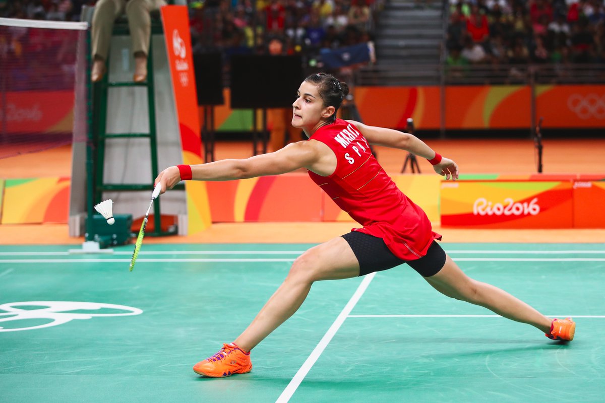 .@caro_marin2 (#ESP) comes back 21-12 to win the second game in women’s singles!…