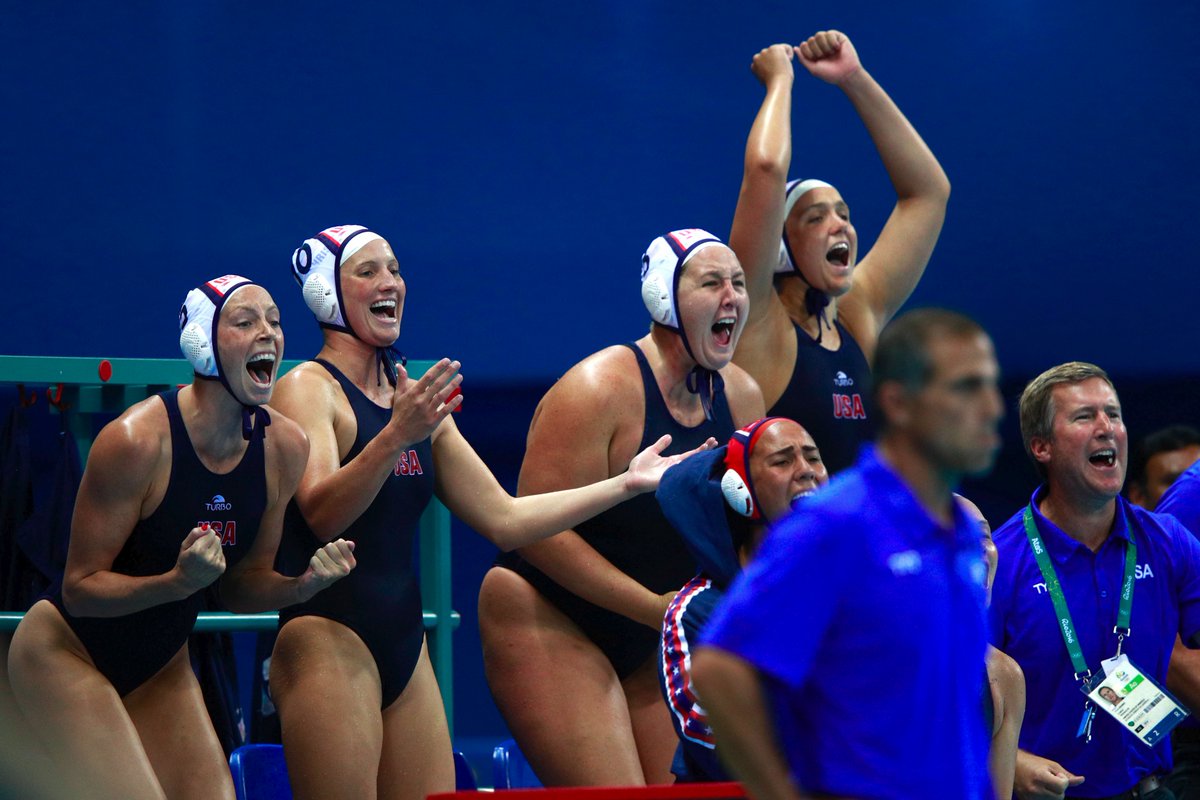 #USA wins the women’s #waterpolo #gold medal match against #ITA! Congrats! #Olym…