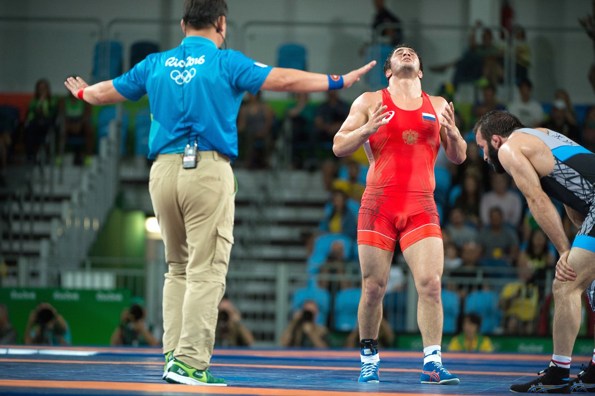 RT @wrestling: FS86 #GOLD: A. SADULAEV #RUS df. S. YASAR, 5-0. #TUR 
#Rio2016 #w…