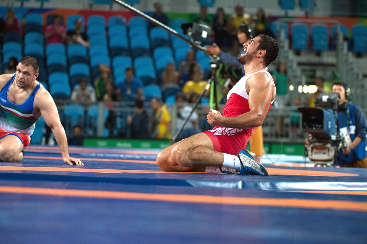 RT @wrestling: FS125 #GOLD:  T. AKGUL #TUR df. K. GHASEMI #IRI, 3-1.  
#Rio2016 …