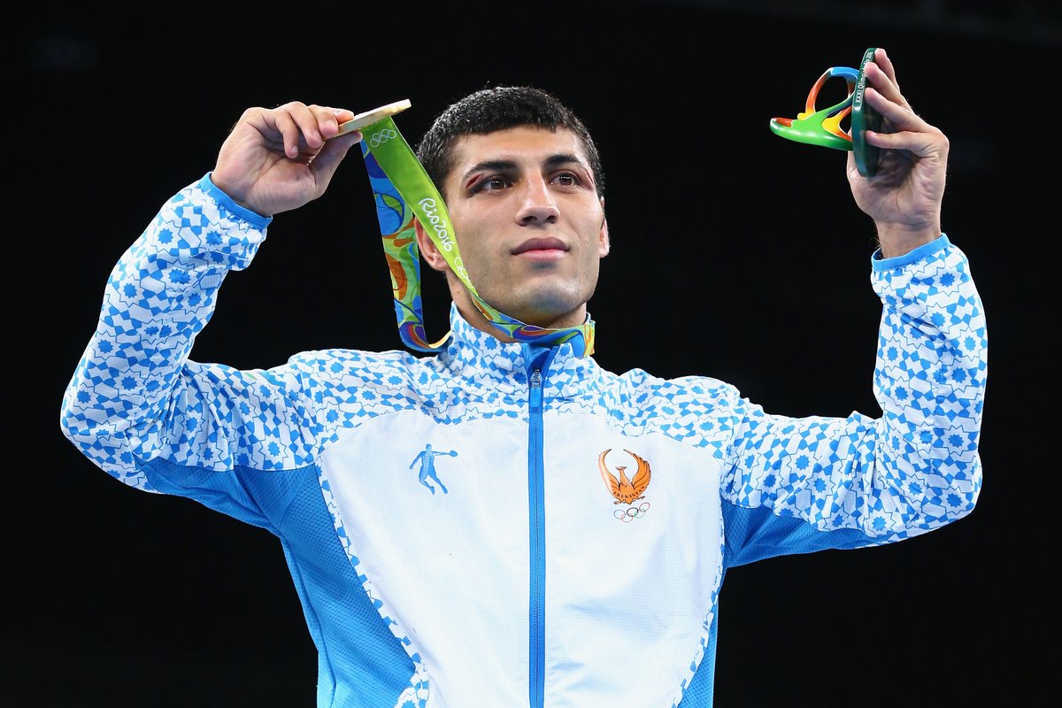 Shakhobidin Zoirov wins gold for #UZB in Men’s 52kg #boxing M.Aloian #RUS- #Silv…