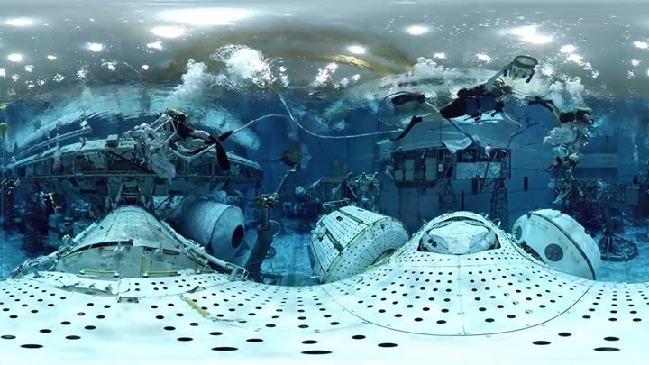 How do astronauts train for a spacewalk? Get a 360-degree im…