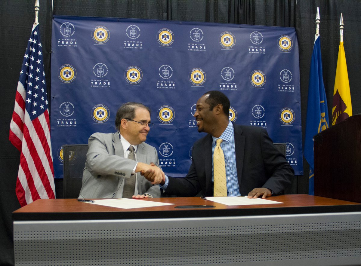 We have news! New strategic partnership w/@Thunderbird. Catch the details on Tra…