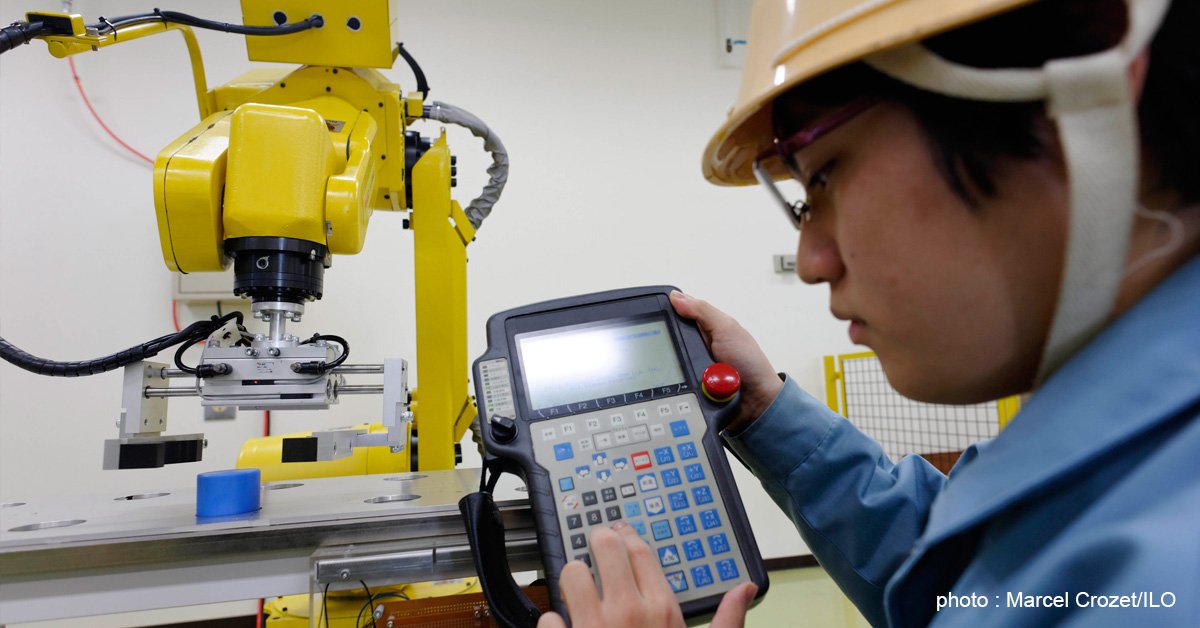 Apprenticeships make sense to increase employment prospects of youth & closi…