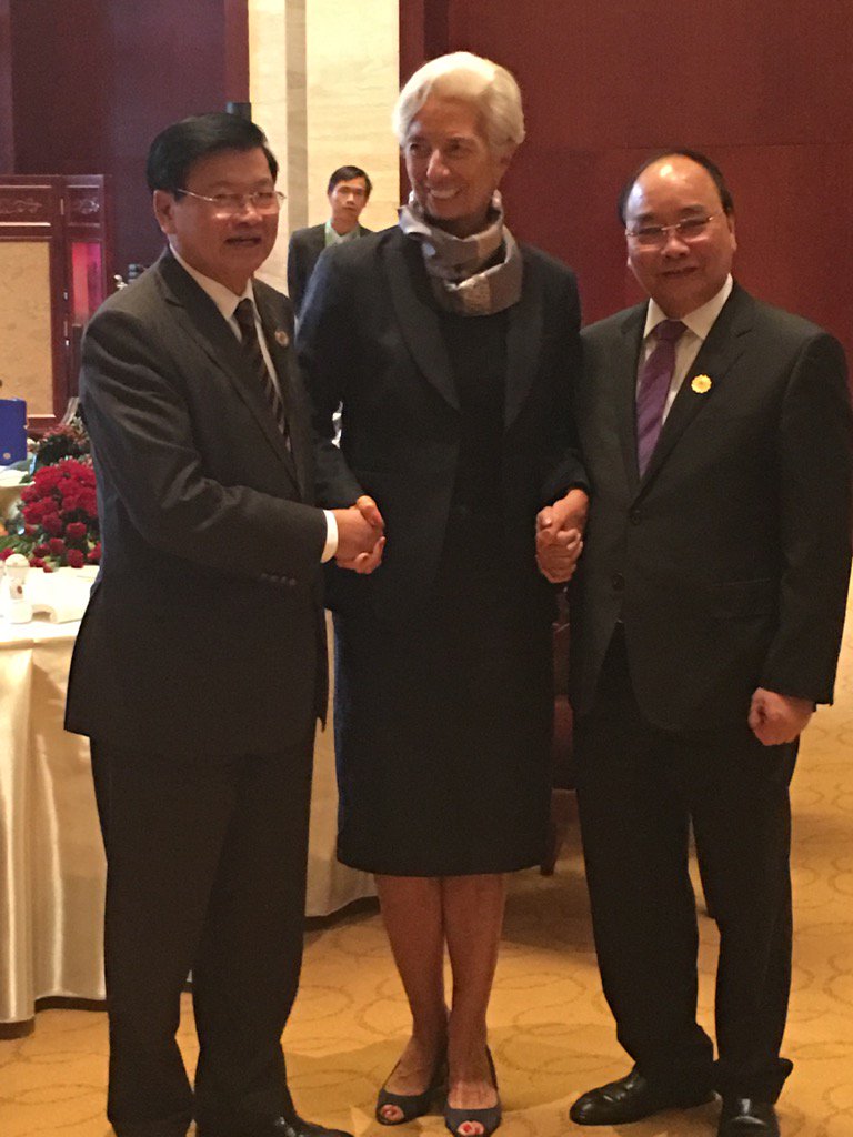At the #ASEANSummit in Laos with our gracious host PM Thongloun Sisoulith, and V…