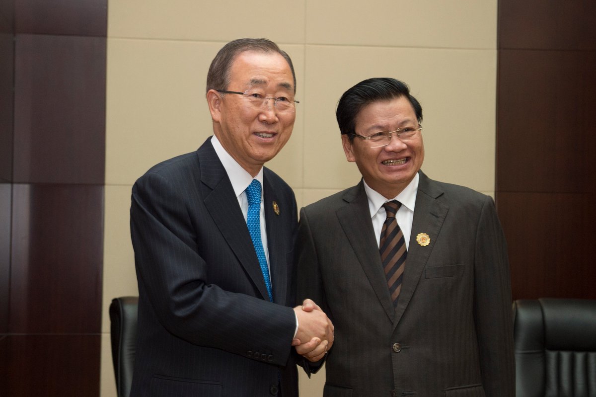 Ban Ki-moon meets with Prime Minister of #LaoPDR Full readout available at  …