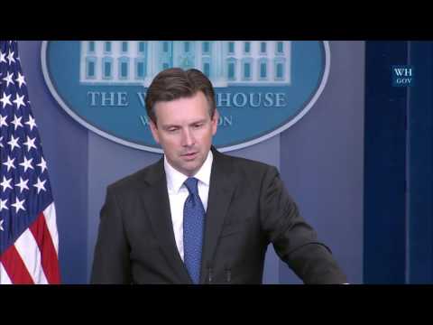 10/12/16: White House Press Briefing