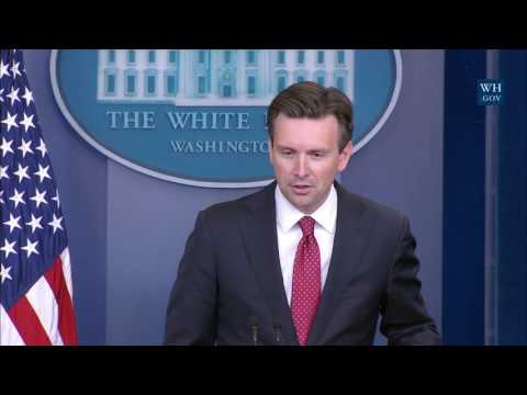 10/17/16: White House Press Briefing
