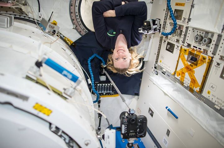 What science experiments did crew members on the Internation…