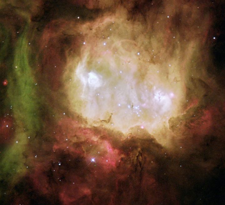 #HalloweenGreetings: The ‘Ghost Head Nebula’ is one of a chain of star-forming …