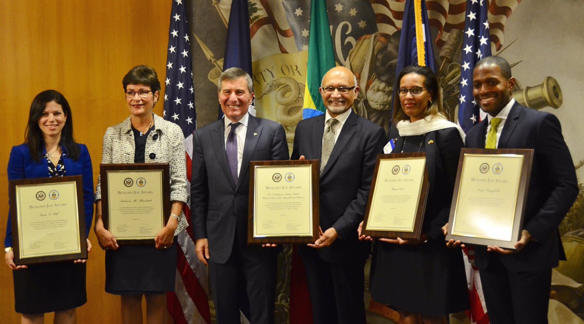 Congrats to the winners of the  Benjamin Joy Award! @EconEngage @DirGenKumar …