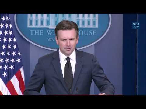11/22/16: White House Press Briefing