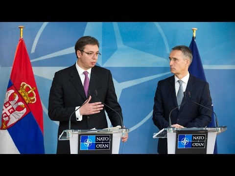 NATO Secretary General with Prime Minister of Serbia, 23 NOV 2016