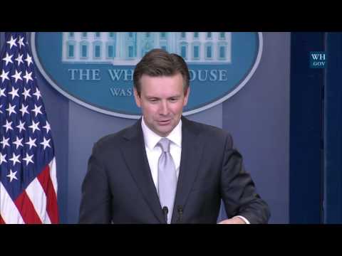 11/29/16: White House Press Briefing