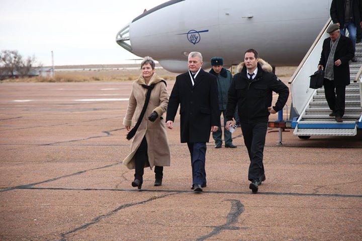 Which astronaut trio do you think has mastered their walk-out-of-the-plane best?…