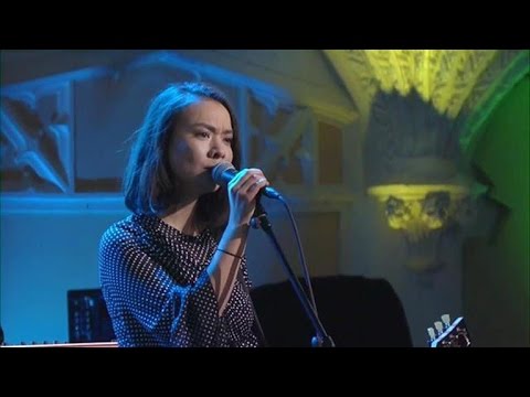Mitski Performs “Your Best American Girl”