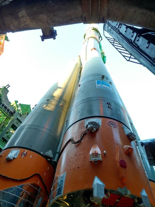 Up close and personal under our Soyuz MS-03 rocket. My backup crewmate ESA astro…