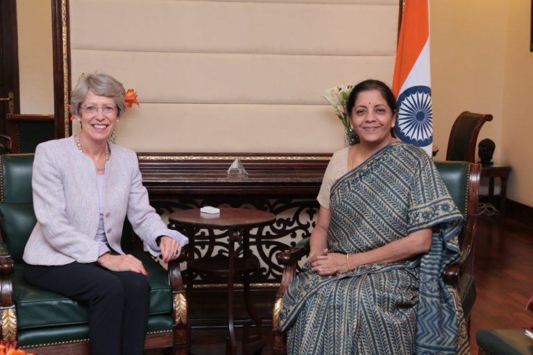 Chair of @UKIBC ,Rt. Hon. Ms. Patricia Hewitt meets Smt. @nsitharama…