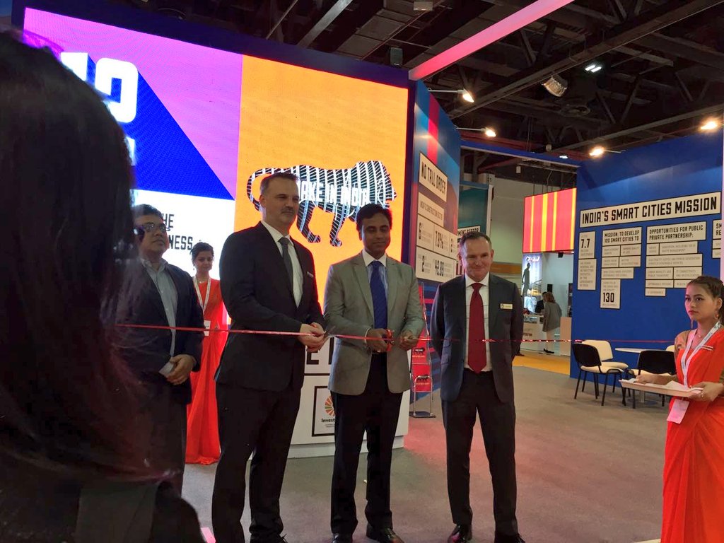 #Big5: Mr Anurag Bhushan, CG Dubai, with senior delegates inaugurate the #MakeIn…