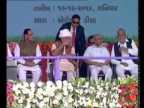 PM Narendra Modi addressing farmers, inaugurate Amul unit, Gujarat