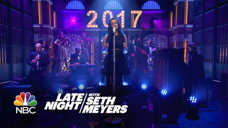 Kacey Musgraves: “What Are You Doing New Year’s Eve”