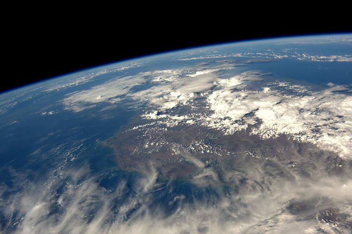 Flying northeast along the African coastline: hello South Africa and Mozambique….