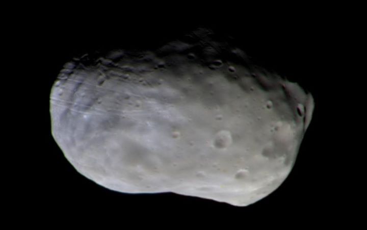 The ExoMars Trace Gas Orbiter has imaged the martian moon Phobos as part of a se…