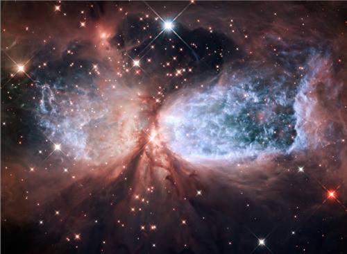 Although there are no seasons in space, some cosmic vistas i…