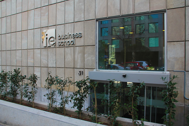 Ranking The “3 Best” Business Schools In Spain