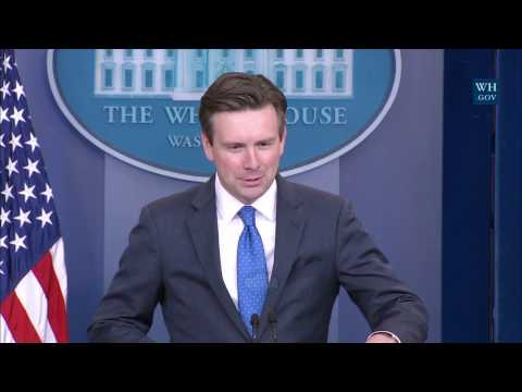1/3/17: White House Press Briefing