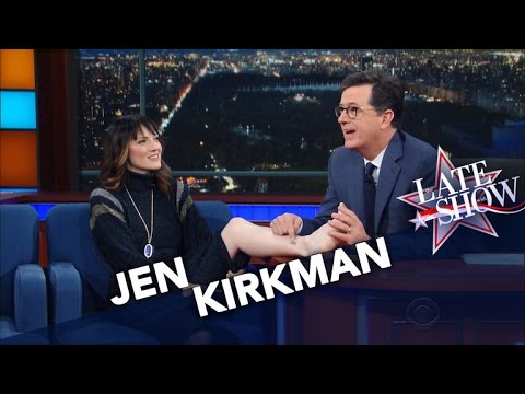 Stephen Redesigns Comedian Jen Kirkman’s Ankle Tattoo