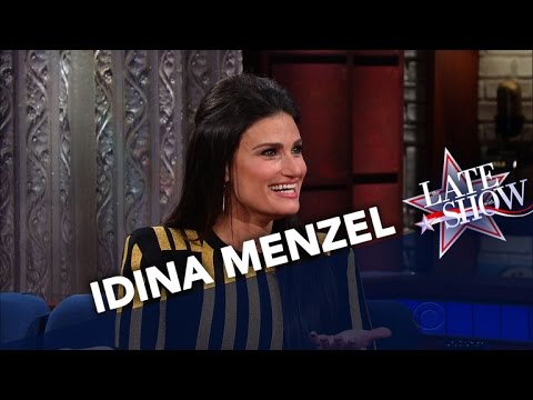 Idina Menzel Is A Fan Of Stephen’s Tweets
