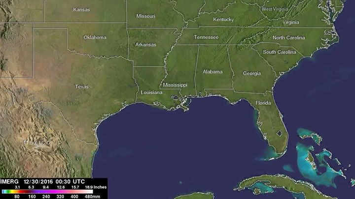 Severe thunderstorms spawned tornadoes and floods over the s…
