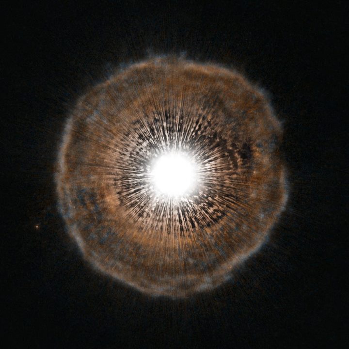 This unusual image from the NASA/ESA Hubble Space Telescope shows the star U Cam…