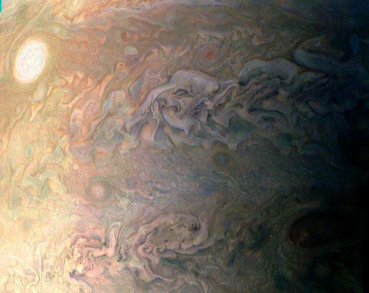 Jupiter Pearl and Swirling Cloud Tops: This amateur-processe…
