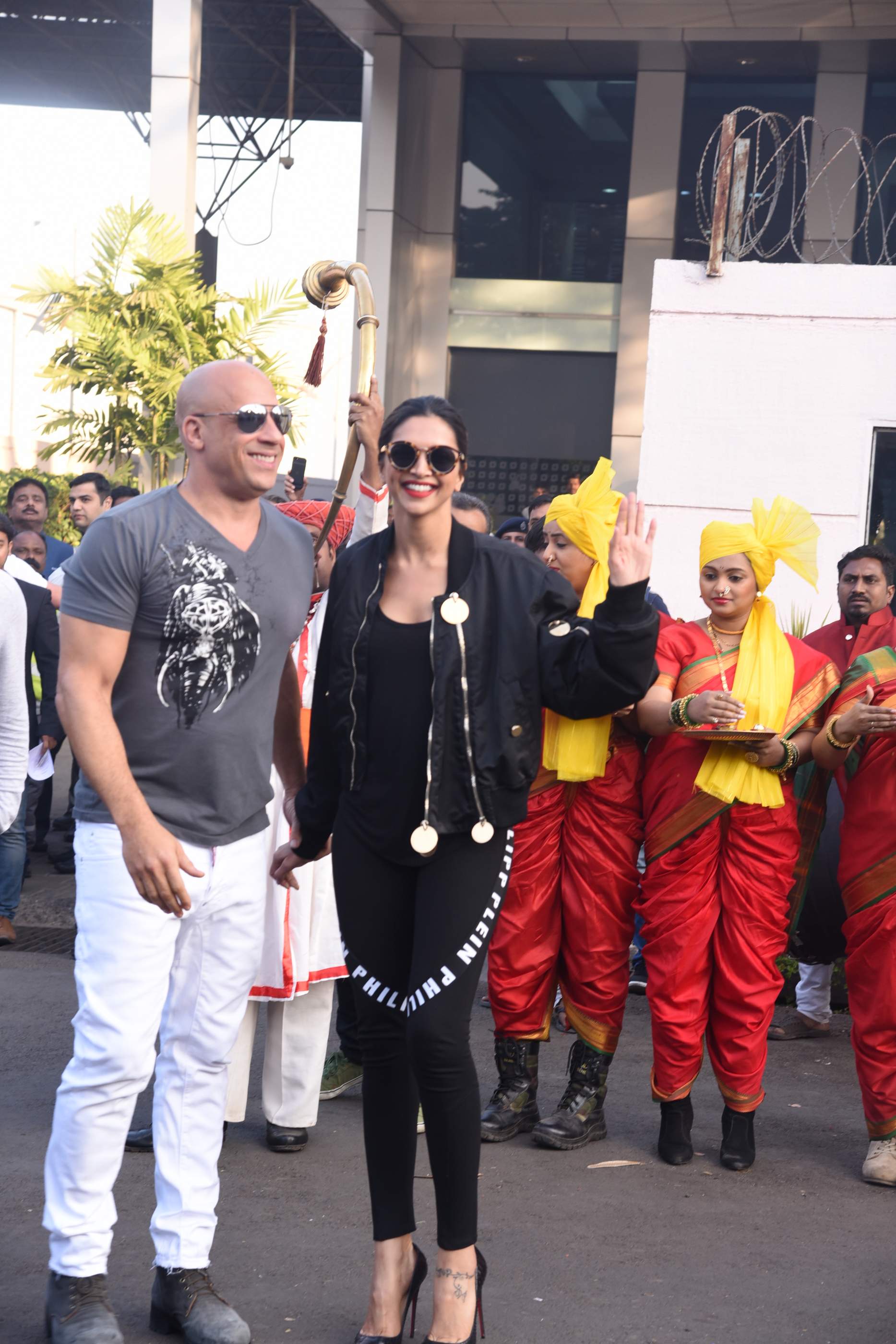 Brand New Pics of Vin Diesel and Deepika Padukone