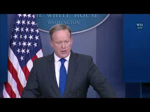 2/1/17: White House Press Briefing
