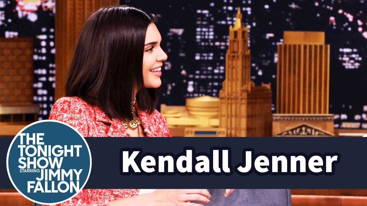 Kendall Jenner Blocks Out Her Family on the Runway